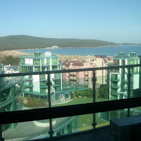 Sea View, 2 703, דירה *